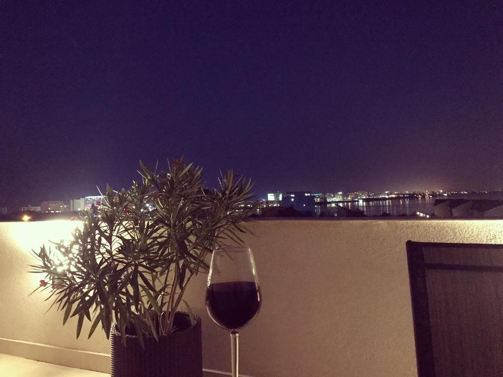 Mamaia Moments Villa, Mamaia Nord Năvodari Eksteriør billede