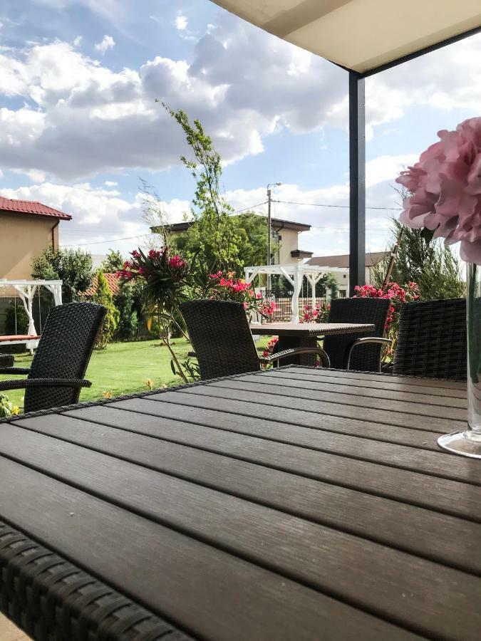 Mamaia Moments Villa, Mamaia Nord Năvodari Eksteriør billede